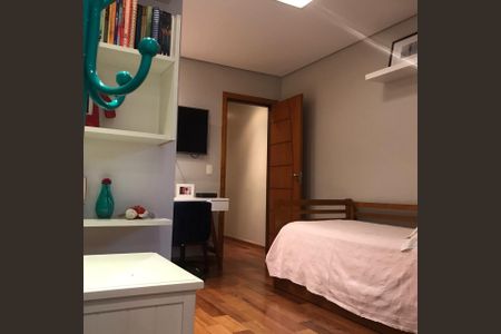 Quarto de casa para alugar com 3 quartos, 200m² em Jardim America, Taboão da Serra