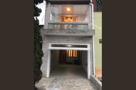 Casa para alugar com 200m², 3 quartos e 1 vaga Casa para alugar com 200m², 3 quartos e 1 vagaGaragem