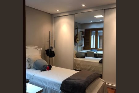 Casa para alugar com 200m², 3 quartos e 1 vaga Casa para alugar com 200m², 3 quartos e 1 vagaQuarto