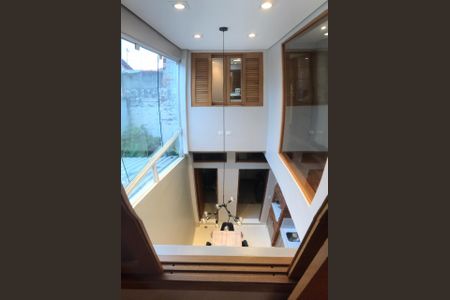 Casa para alugar com 200m², 3 quartos e 1 vaga Casa para alugar com 200m², 3 quartos e 1 vagaVista