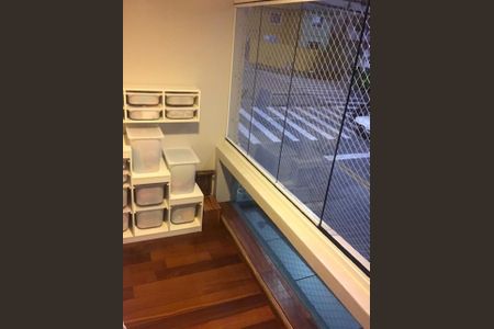 Casa para alugar com 200m², 3 quartos e 1 vaga Casa para alugar com 200m², 3 quartos e 1 vagaVaranda