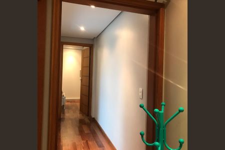 Casa para alugar com 200m², 3 quartos e 1 vaga Casa para alugar com 200m², 3 quartos e 1 vagaCorredor