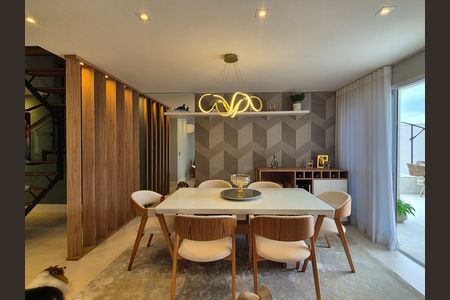 Casa de Condomínio para alugar com 4 quartos, 400m² em Recreio dos Bandeirantes, Rio de Janeiro