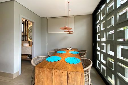 Casa de condomínio à venda com 470m², 5 quartos e 4 vagasEspaço Gourmet