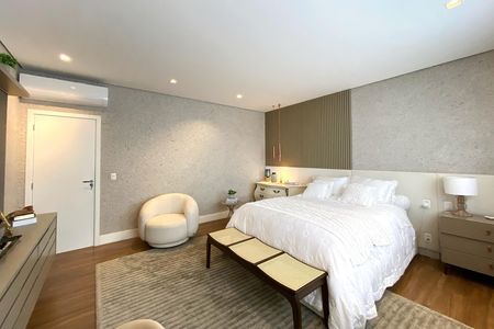 Casa de condomínio à venda com 470m², 5 quartos e 4 vagasSuite 1