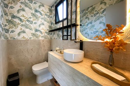 Casa de condomínio à venda com 470m², 5 quartos e 4 vagasLavabo do Espaço Gourmet