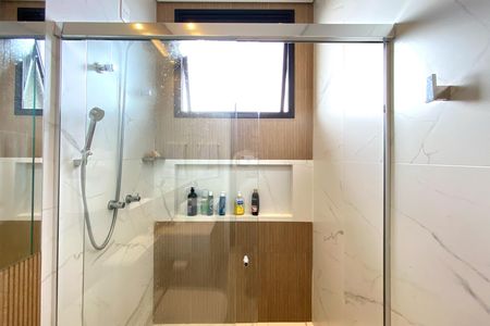 Casa de condomínio à venda com 470m², 5 quartos e 4 vagasBanheiro da Suíte 3