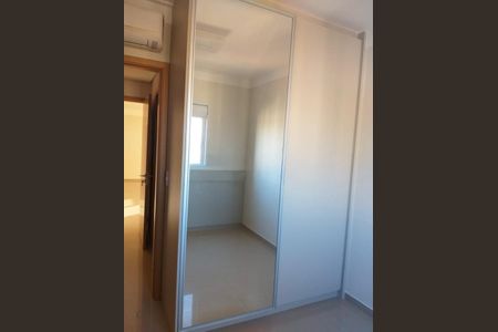 Apartamento para alugar com 125m², 3 quartos e 3 vagas Apartamento para alugar com 125m², 3 quartos e 3 vagasQuarto