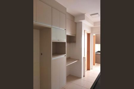Apartamento para alugar com 125m², 3 quartos e 3 vagas Apartamento para alugar com 125m², 3 quartos e 3 vagasCozinha