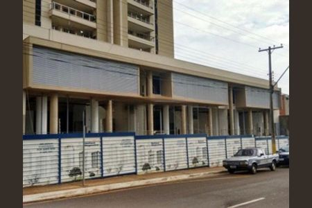 Apartamento para alugar com 125m², 3 quartos e 3 vagas Apartamento para alugar com 125m², 3 quartos e 3 vagasFachada