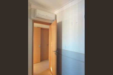 Apartamento para alugar com 125m², 3 quartos e 3 vagas Apartamento para alugar com 125m², 3 quartos e 3 vagasQuarto