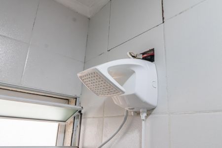 Casa à venda com 120m², 2 quartos e 2 vagas Casa à venda com 120m², 2 quartos e 2 vagasBanheiro social