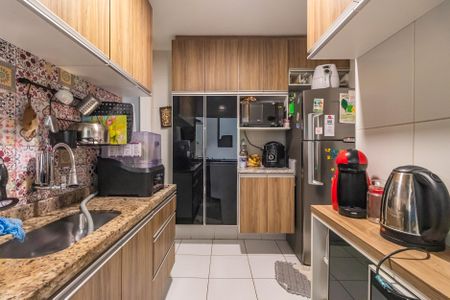 Casa à venda com 120m², 2 quartos e 2 vagas Casa à venda com 120m², 2 quartos e 2 vagasCozinha