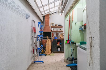 Casa à venda com 120m², 2 quartos e 2 vagas Casa à venda com 120m², 2 quartos e 2 vagasÁrea de serviço