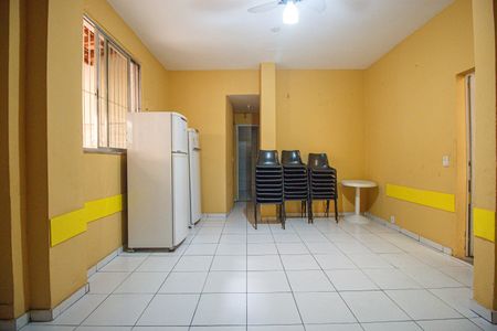 Apartamento à venda com 95m², 4 quartos e sem vaga Apartamento à venda com 95m², 4 quartos e sem vagaSalão de Festas