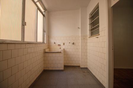 Apartamento à venda com 95m², 4 quartos e sem vaga Apartamento à venda com 95m², 4 quartos e sem vagaÁrea de Serviço