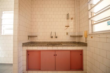 Apartamento à venda com 95m², 4 quartos e sem vaga Apartamento à venda com 95m², 4 quartos e sem vagaCozinha
