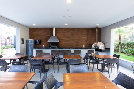 Apartamento à venda com 55m², 2 quartos e 1 vagaÁrea comum - Churrasqueira