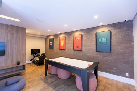 Apartamento à venda com 55m², 2 quartos e 1 vagaÁrea Comum - Salão de Jogos