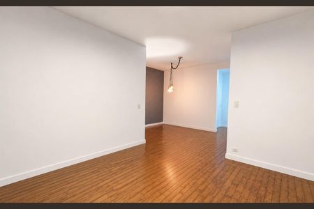 Apartamento à venda com 90m², 2 quartos e 1 vagaFoto 04