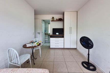 Apartamento à venda com 73m², 2 quartos e 1 vagaSuíte 1