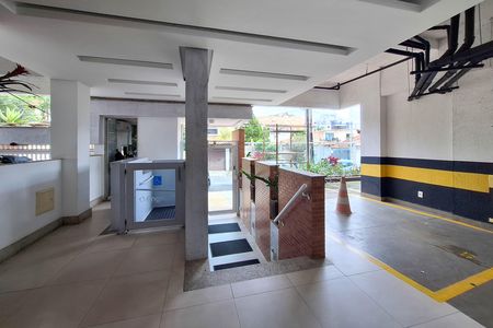 Apartamento à venda com 73m², 2 quartos e 1 vagaÁrea comum