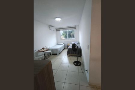 Quarto de apartamento para alugar com 2 quartos, 73m² em Maravista, Niterói