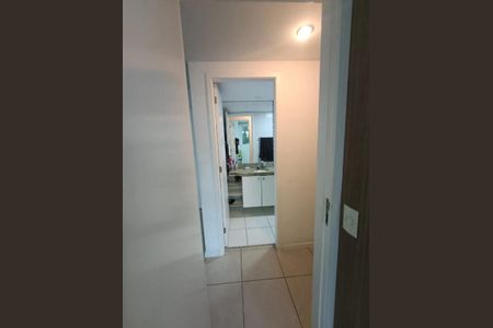 Banheiro de apartamento para alugar com 2 quartos, 73m² em Maravista, Niterói