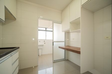 Apartamento para alugar com 67m², 2 quartos e 1 vagaCozinha