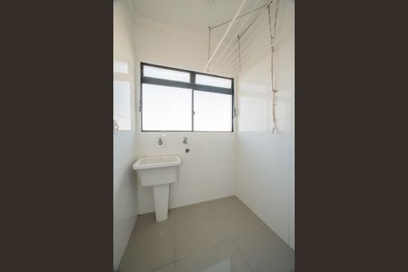 Apartamento para alugar com 67m², 2 quartos e 1 vagaÁrea de Serviço