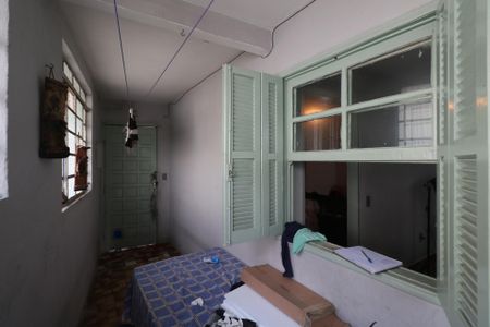 Casa à venda com 179m², 1 quarto e 2 vagas Casa à venda com 179m², 1 quarto e 2 vagasÁrea de Serviço