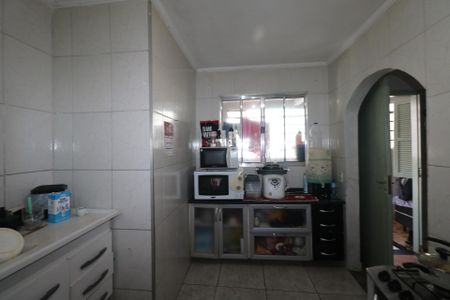 Casa à venda com 179m², 1 quarto e 2 vagas Casa à venda com 179m², 1 quarto e 2 vagasCozinha