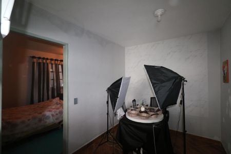 Casa à venda com 179m², 1 quarto e 2 vagas Casa à venda com 179m², 1 quarto e 2 vagasSala