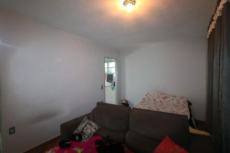 Casa à venda com 179m², 1 quarto e 2 vagas Casa à venda com 179m², 1 quarto e 2 vagasQuarto