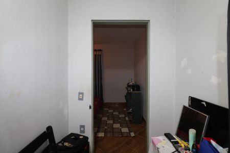 Casa à venda com 179m², 1 quarto e 2 vagas Casa à venda com 179m², 1 quarto e 2 vagasQuarto
