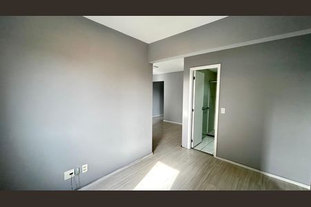 Apartamento para alugar com 67m², 2 quartos e 1 vaga Apartamento para alugar com 67m², 2 quartos e 1 vagaSala
