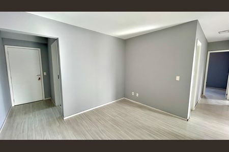 Apartamento para alugar com 67m², 2 quartos e 1 vaga Apartamento para alugar com 67m², 2 quartos e 1 vagaSala