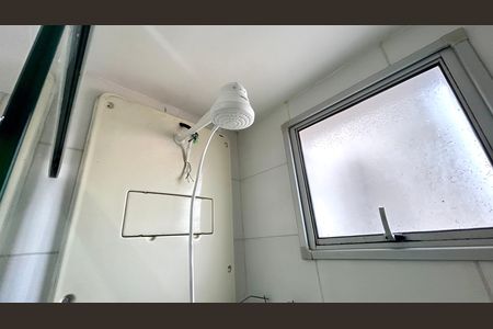 Apartamento para alugar com 67m², 2 quartos e 1 vaga Apartamento para alugar com 67m², 2 quartos e 1 vagaBanheiro da Suíte