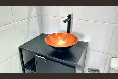Apartamento para alugar com 67m², 2 quartos e 1 vaga Apartamento para alugar com 67m², 2 quartos e 1 vagaBanheiro da Suíte