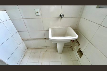 Apartamento para alugar com 67m², 2 quartos e 1 vaga Apartamento para alugar com 67m², 2 quartos e 1 vagaÁrea de Serviço