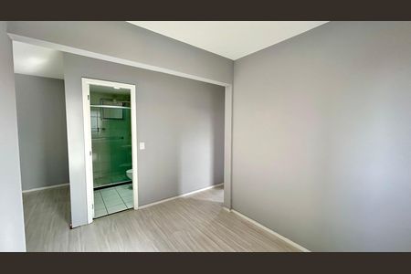 Sala de apartamento para alugar com 2 quartos, 67m² em Jardim Sao Ricardo, Guarulhos