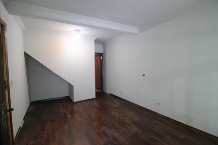 Casa para alugar com 233m², 4 quartos e 2 vagas Casa para alugar com 233m², 4 quartos e 2 vagasSala