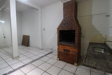 Casa para alugar com 233m², 4 quartos e 2 vagas Casa para alugar com 233m², 4 quartos e 2 vagasÁrea de Serviço