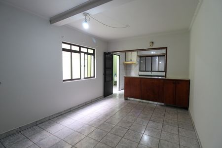 Casa para alugar com 233m², 4 quartos e 2 vagas Casa para alugar com 233m², 4 quartos e 2 vagasSala de Jantar
