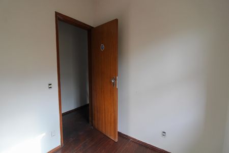 Casa para alugar com 233m², 4 quartos e 2 vagas Casa para alugar com 233m², 4 quartos e 2 vagasQuarto 2
