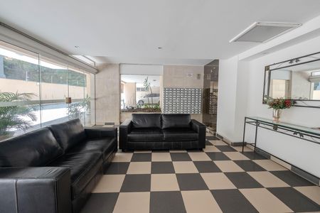 Apartamento à venda com 60m², 2 quartos e sem vaga Apartamento à venda com 60m², 2 quartos e sem vagaHall de entrada
