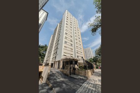 Apartamento à venda com 60m², 2 quartos e sem vaga Apartamento à venda com 60m², 2 quartos e sem vagaFachada