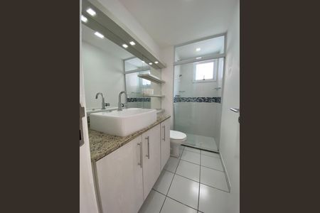 Apartamento à venda com 82m², 3 quartos e 2 vagas Apartamento à venda com 82m², 3 quartos e 2 vagasBanheiro