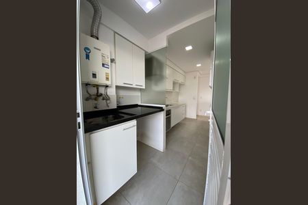 Apartamento à venda com 82m², 3 quartos e 2 vagas Apartamento à venda com 82m², 3 quartos e 2 vagasÁrea de Serviço