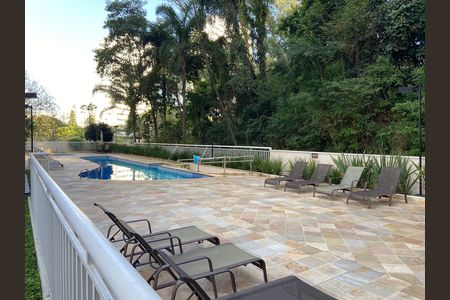 Apartamento à venda com 82m², 3 quartos e 2 vagas Apartamento à venda com 82m², 3 quartos e 2 vagasÁrea comum - Piscina